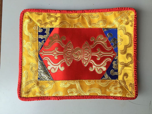 Napperon / nappe Dorji rouge du bouddhisme tibétain