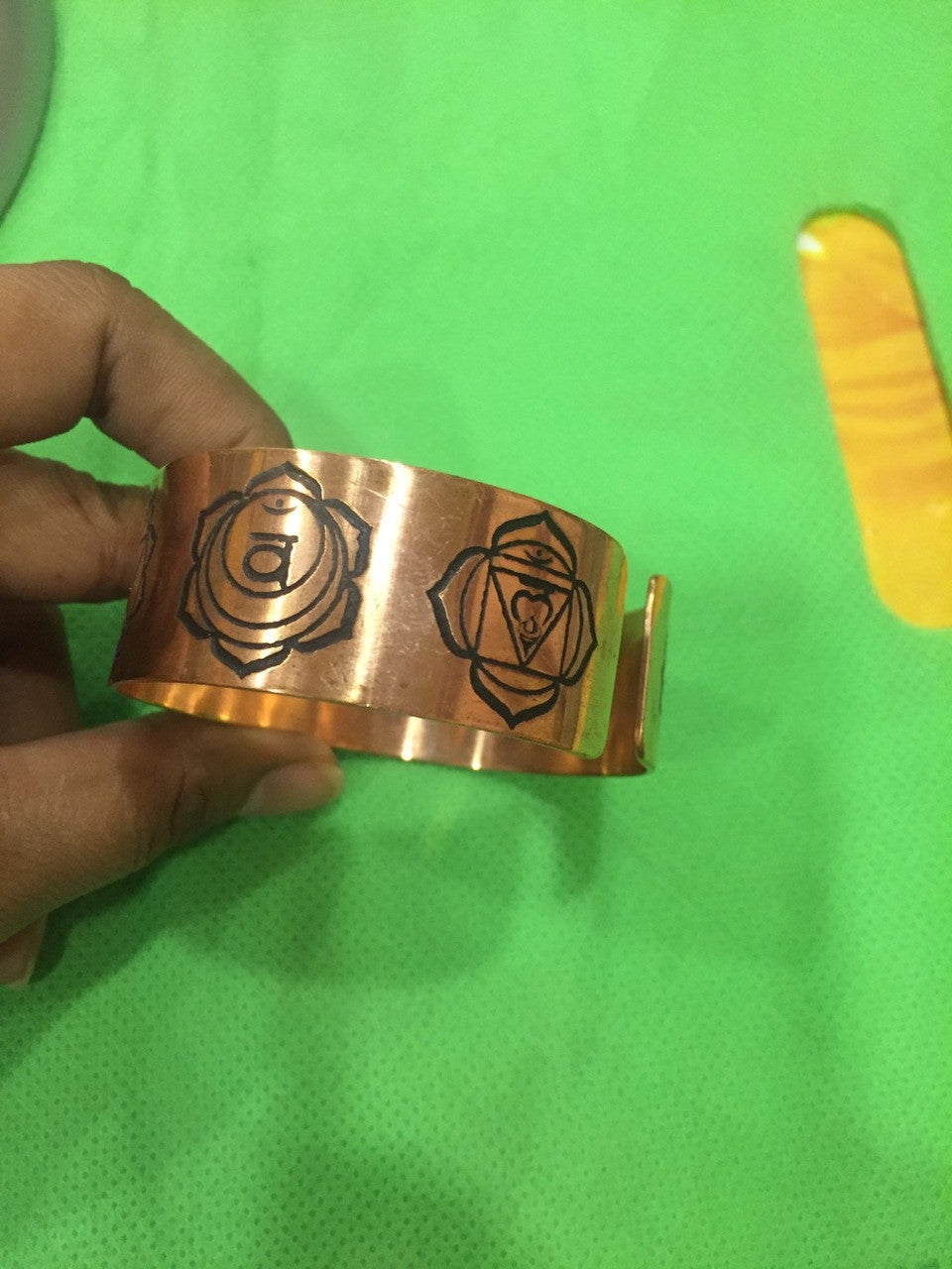 Tibetisch-buddhistisches 7-Chakra-Kupferarmband