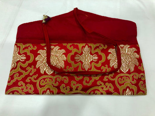 Couverture de livre en brocart de soie rouge du bouddhisme tibétain Long Pecha / sutra / Dharma / Couverture de texte