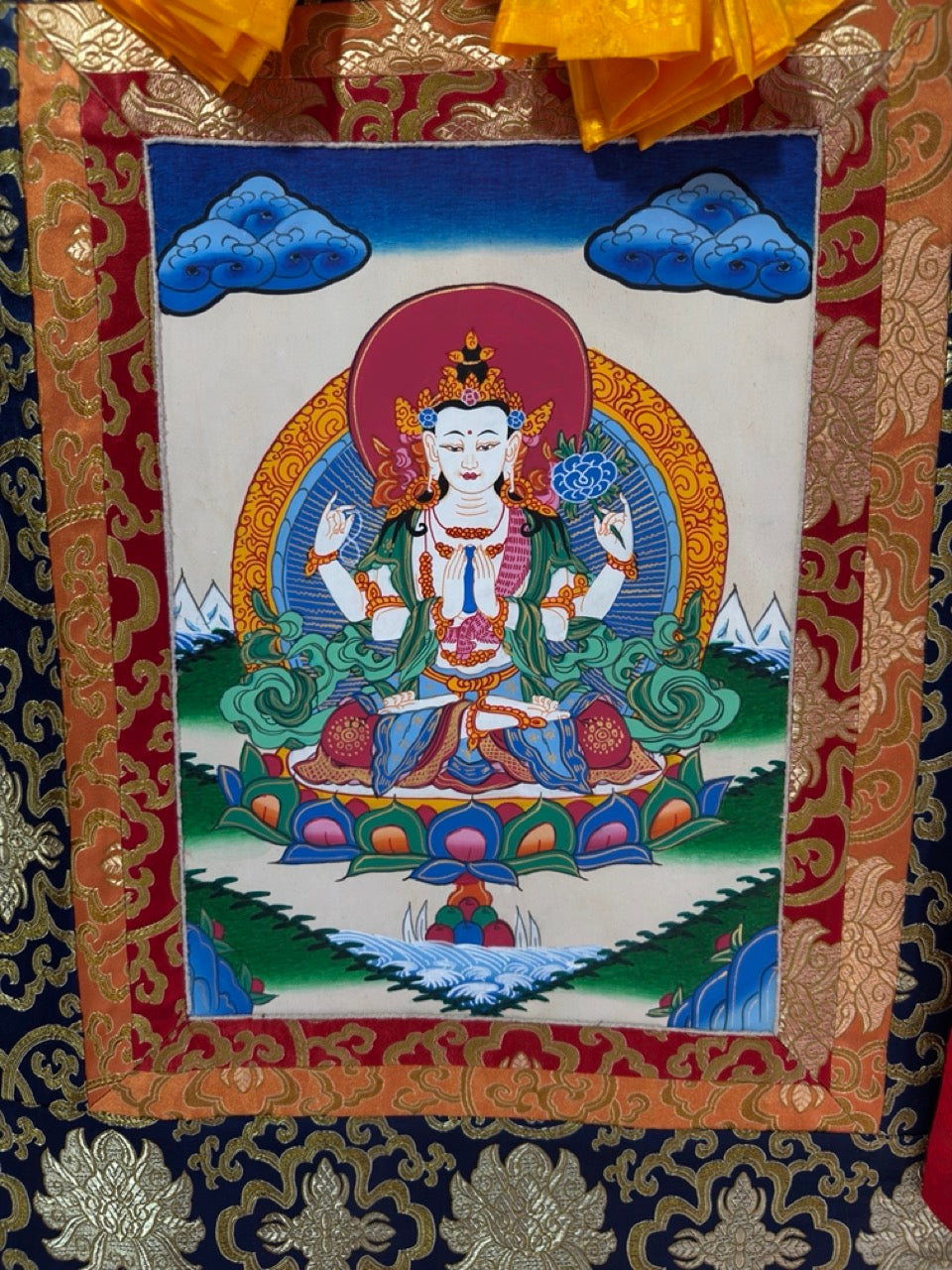 Tibetan buddhist 4 armed Chenrezig / Avalokiteshvara hand painted thangka / thangka painting