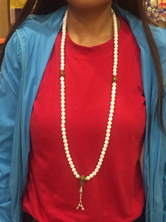 Perles de prière bouddhistes tibétaines en coquillage de conque