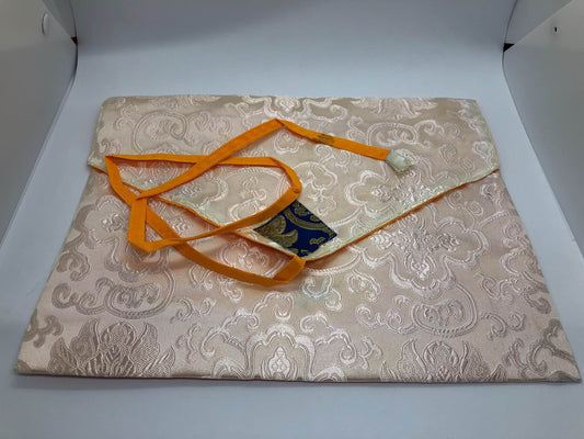 Couverture de livre/couverture d'ordinateur portable/format A/4 en brocart de soie à motif de lotus blanc bouddhiste tibétain