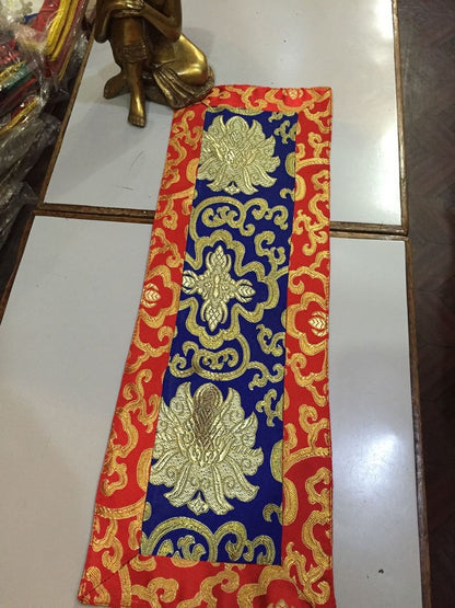 Tapis de table tibétain en brocart de soie à motif de lotus bleu