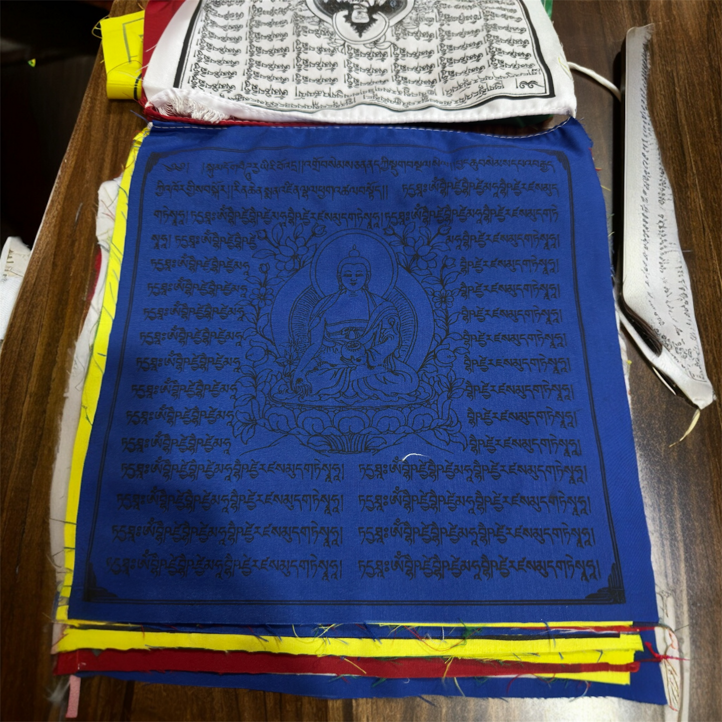 Tibetan buddhist high quality mix deities cotton prayer flags/ lungta