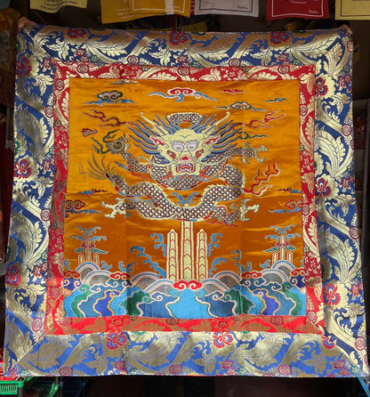 Tibetisch-buddhistischer hochwertiger gelber Seidenbrokat-Thronbezug für Lama-Mönche / 4er-Set