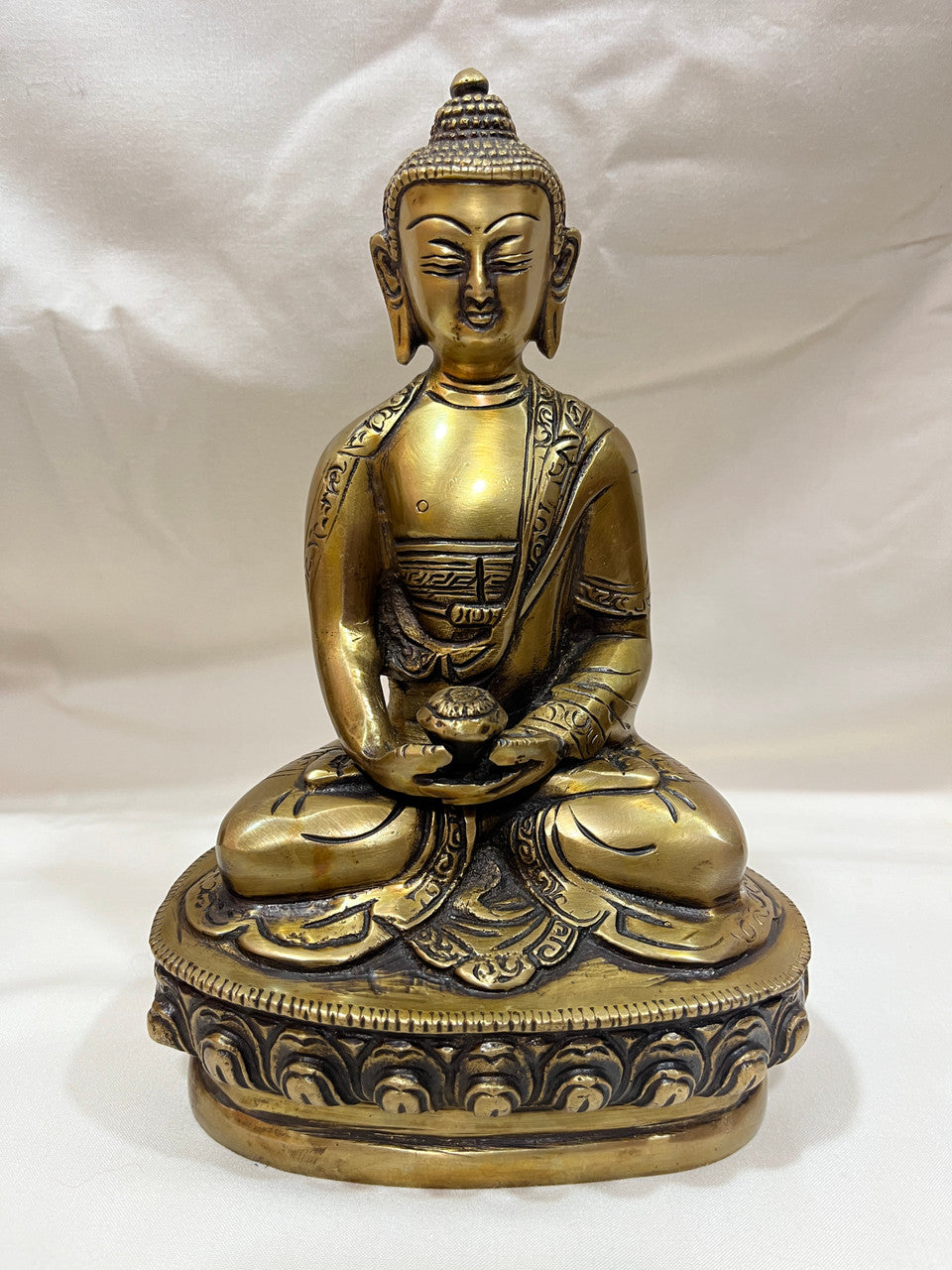 Nepalese buddhist handmade amitabha  statue / antique finish /