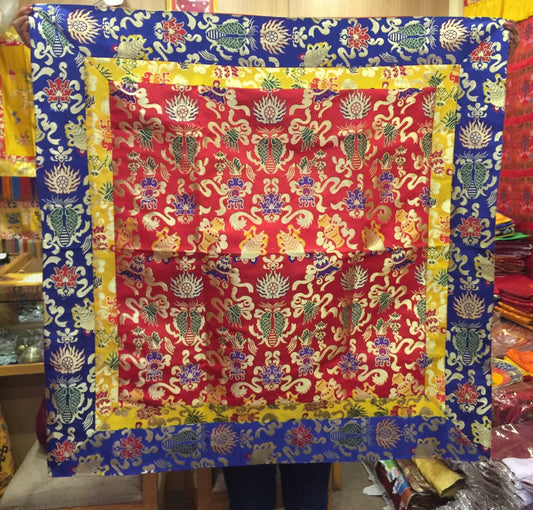 Nappe de table de sanctuaire / nappe d'autel en brocart de soie rouge épais tibétain de grand format