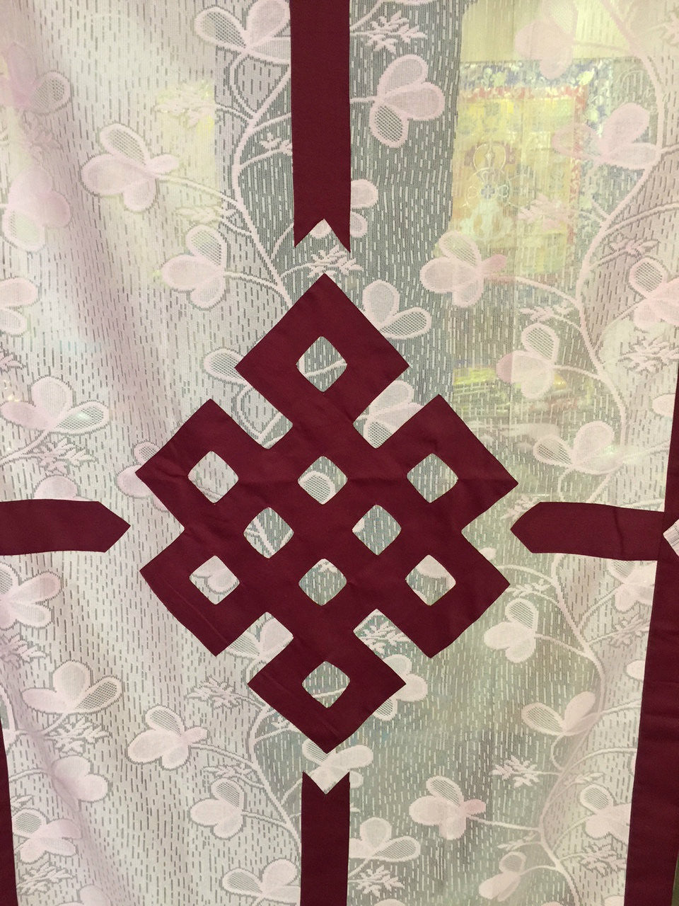 Tibetan buddhist lacy / net endless knot maroon door curtain / door hanging