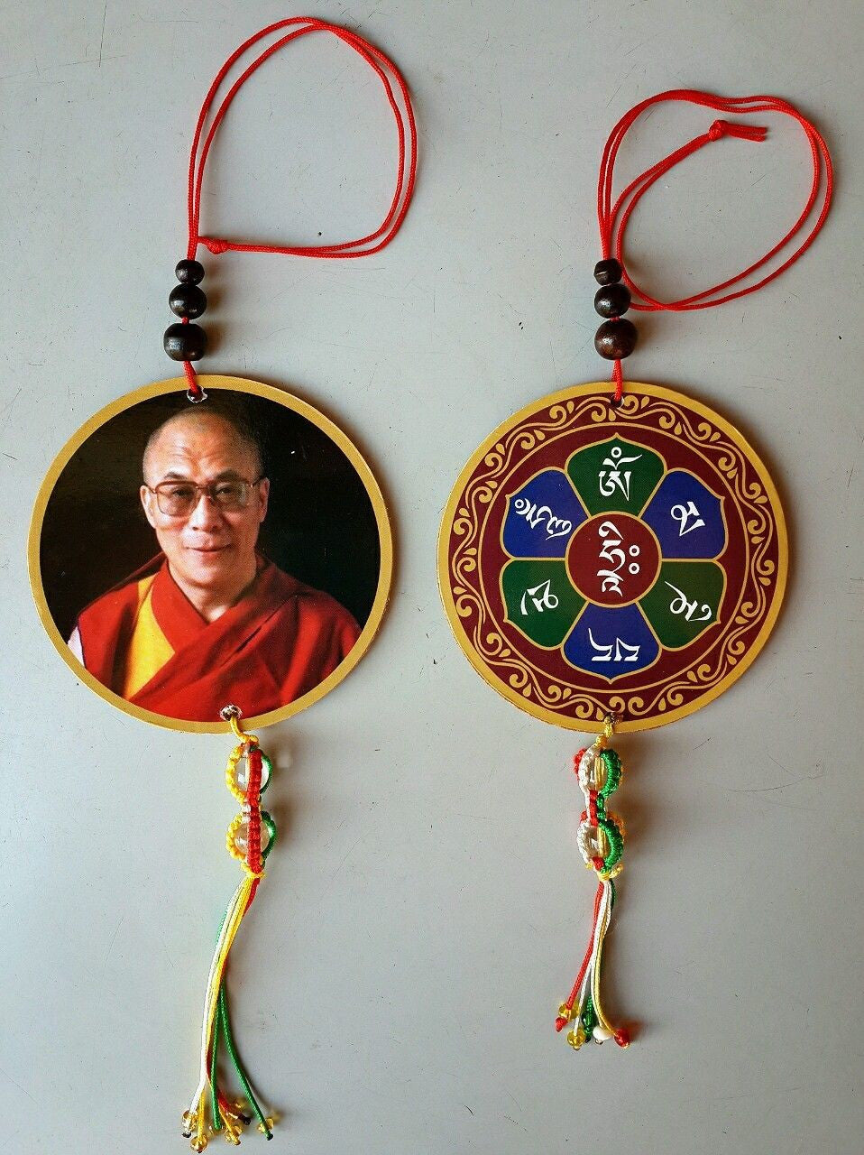 Décoration de voiture / de porte du Dalaï Lama bouddhiste tibétain