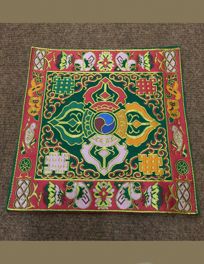Tibetisches grünes Dorje Seidenbrokat Schrein Tischset / Tischdecke / Altartuch